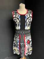 Damen Strick Kleid von DESIGUAL grosse L Nordrhein-Westfalen - Bocholt Vorschau