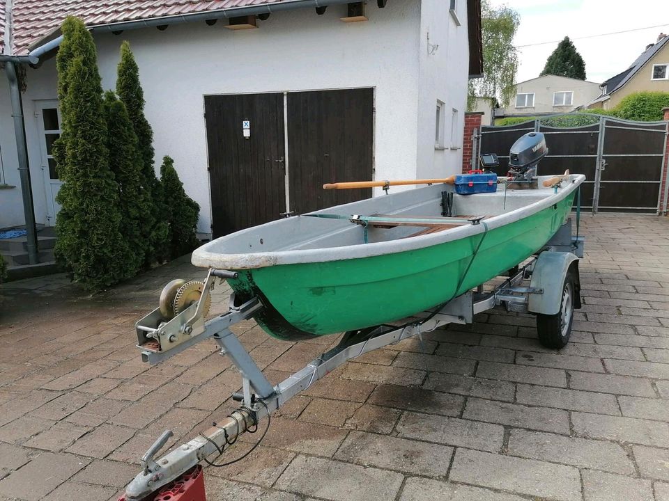 Angelboot mit Trailer und Echolot in Sondershausen
