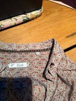 Blusen:Escada, Gant, Basefield, scotch, Bogner , Guy, Malvlin , Kiel - Holtenau Vorschau
