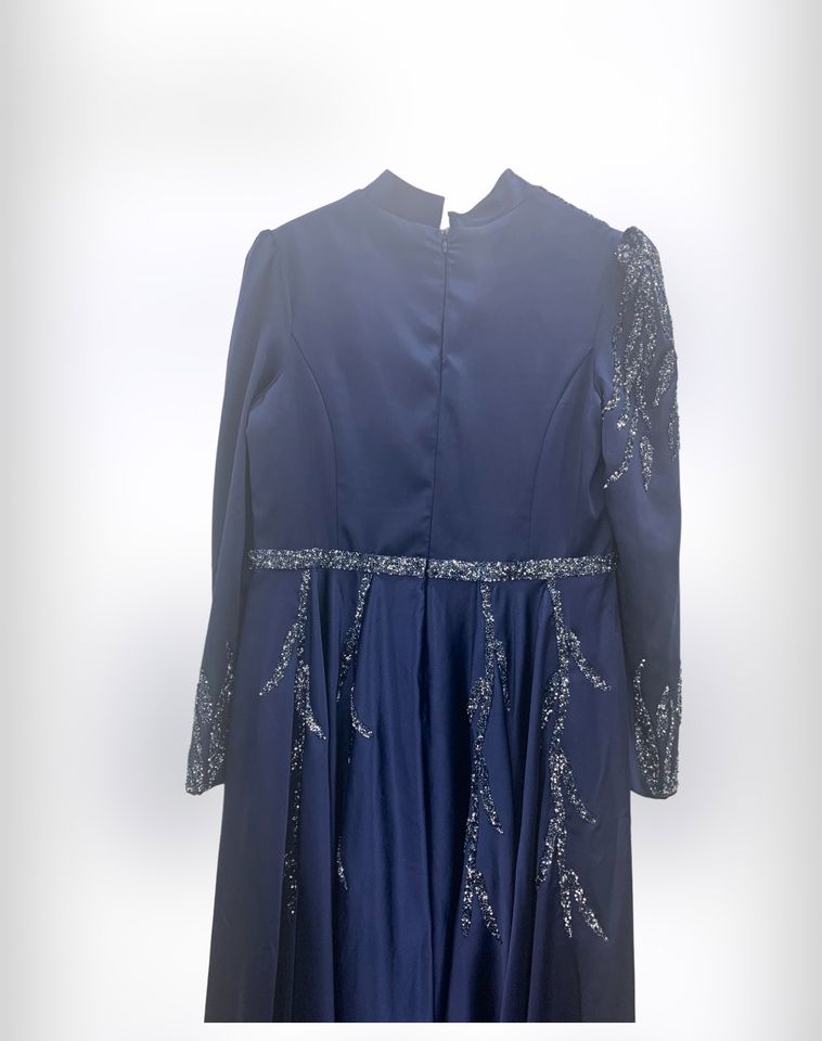 Abendkleid/Abiye Tesettür/Hijab in blau neuwertig in Nürnberg (Mittelfr)