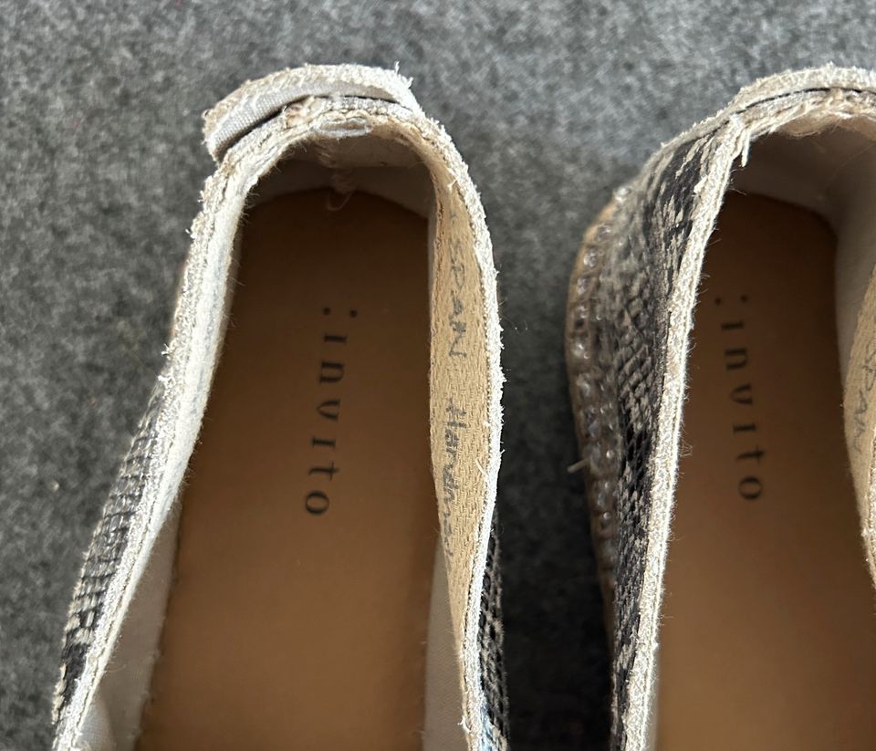 Espadrilles Invito, neuwertig, grau/silber, Gr. 40, Leder in Düsseldorf