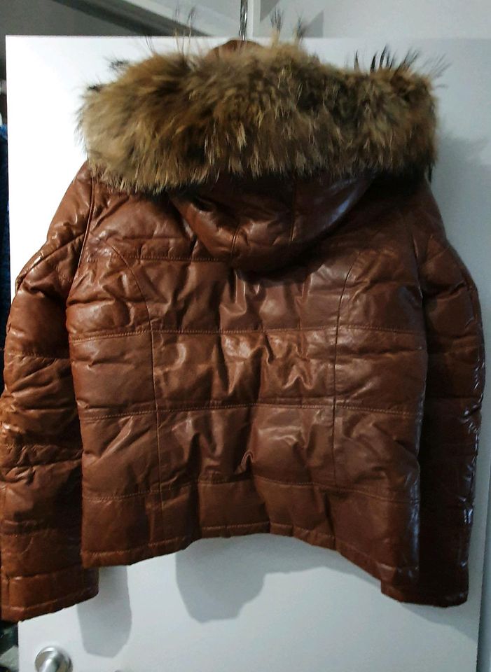 Damen Winter lederjacke von Mauritius in Bremen