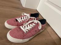 Tommy Hilfiger Damenschuhe // Sneaker // Größe 41 Schleswig-Holstein - Schiphorst Vorschau
