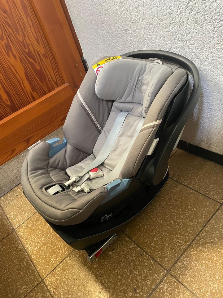 Maxi cosi isofix Auto in Brechen