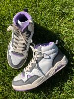 Sneakers Gr 34, super Zustand Nordrhein-Westfalen - Willich Vorschau