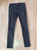 Jeans in Gr. M (38) von S. Oliver, grau / anthrazit Hessen - Trebur Vorschau