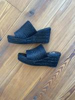 XTI Urban Brand Sandalen Pantoletten schwarz Gr.39 NEUWERTIG! Nordrhein-Westfalen - Minden Vorschau