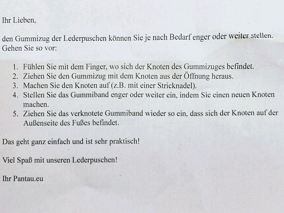 Lederpuschen Feuerwehr neu 19 in Berlin