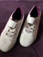 Nike Sneaker Turnschuhe weiß mit pink Klettverschluss Gr. 28 Rheinland-Pfalz - Gödenroth Vorschau