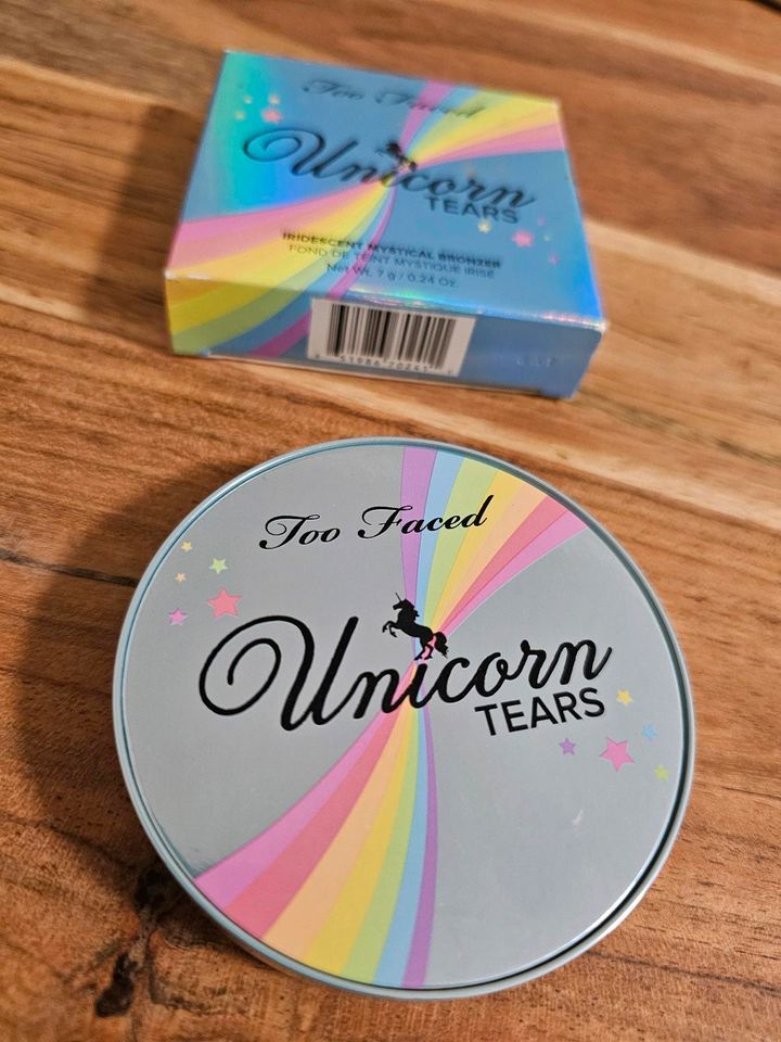 Too Faced Bronzer Unicorn Tears in Herne