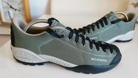 Scarpa Mojito Outdoor Wandern Freizeit Halbschuhe Gr 43.5 Frankfurt am Main - Kalbach Vorschau