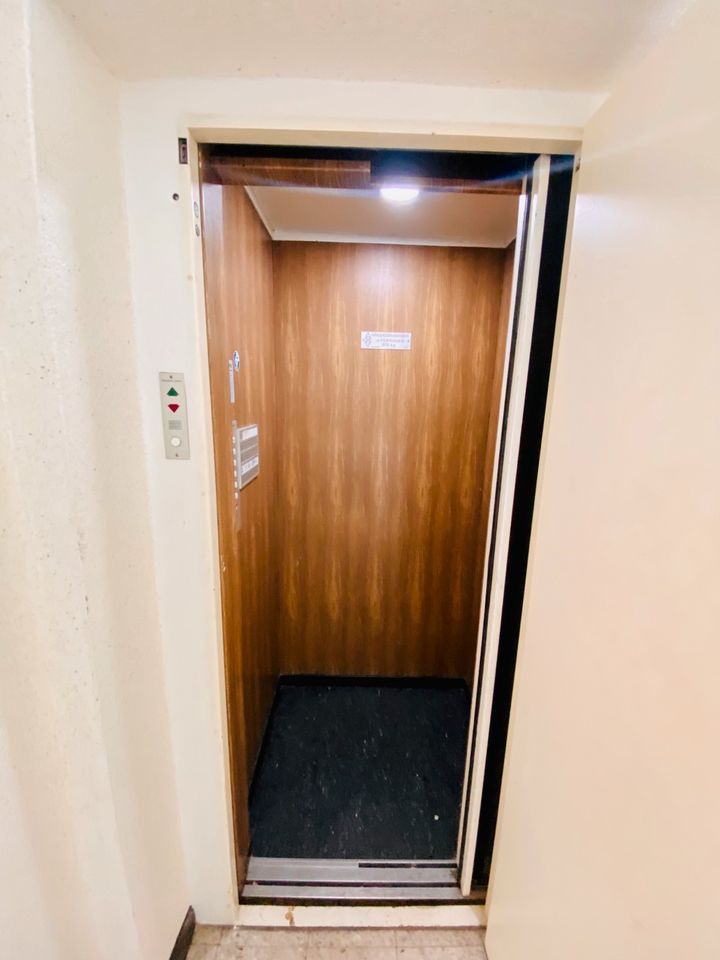 3  Zimmer Wohnung 130 m² mit Fahrstuhl in Hannover