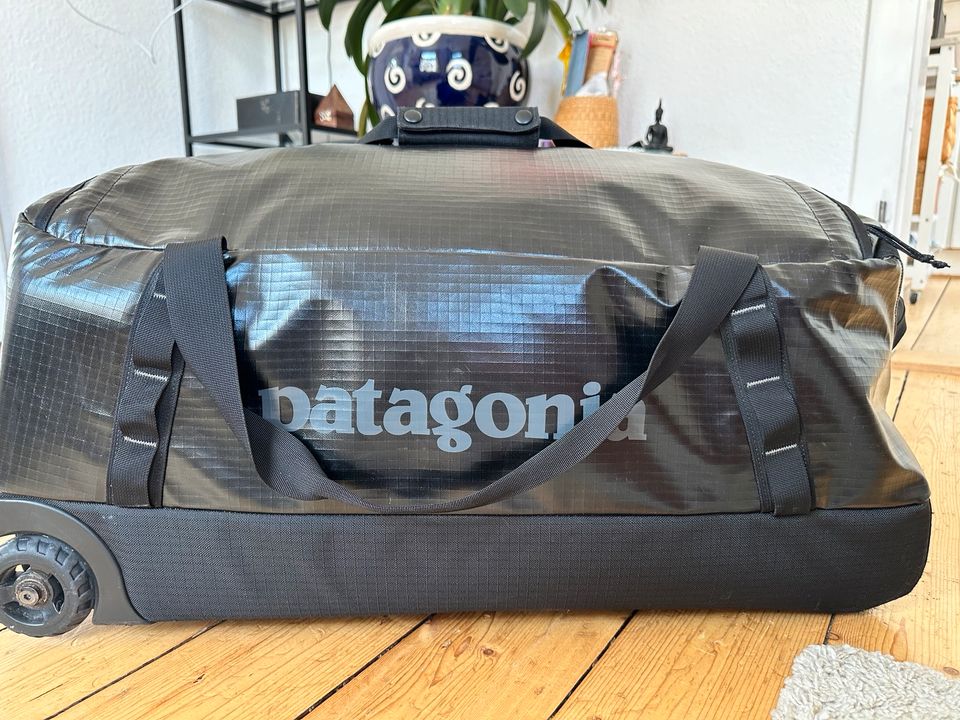 Patagonia Reisetasche 70l mit Rollen schwarz in Bielefeld