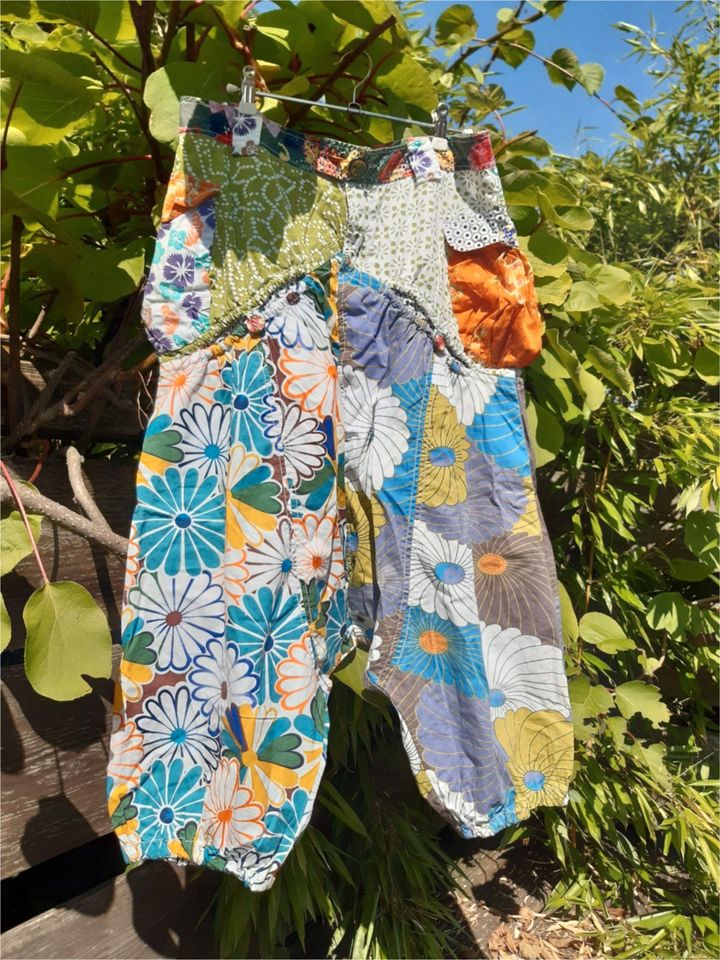 DESIGUAL Patchwork Haremshose HIPPIE Sarouel KUNTERBUNT Hose XL in  Schleswig-Holstein - Kastorf | eBay Kleinanzeigen ist jetzt Kleinanzeigen