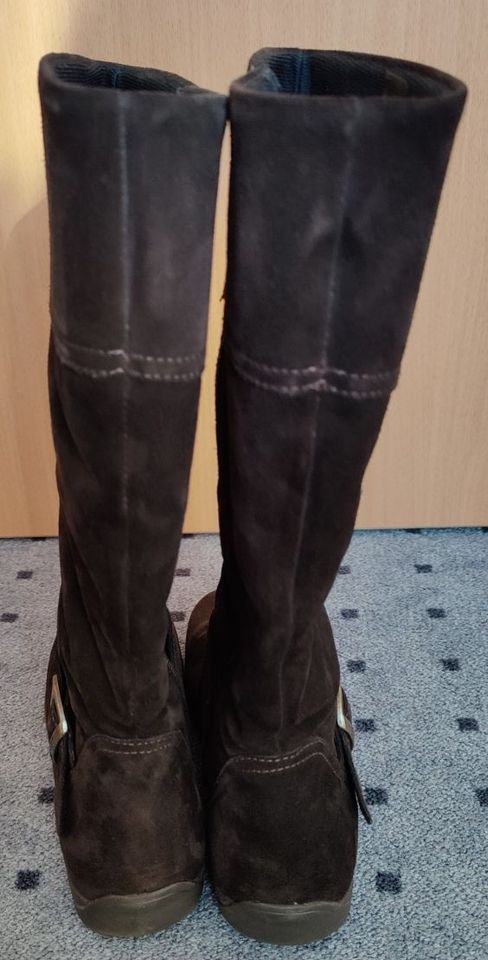 Esprit Damen Stiefel, gebraucht, wie neu in Selb