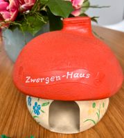 Schleich Zwergenhaus mit Zäunen, Tisch, Hockern Hamburg-Nord - Hamburg Winterhude Vorschau