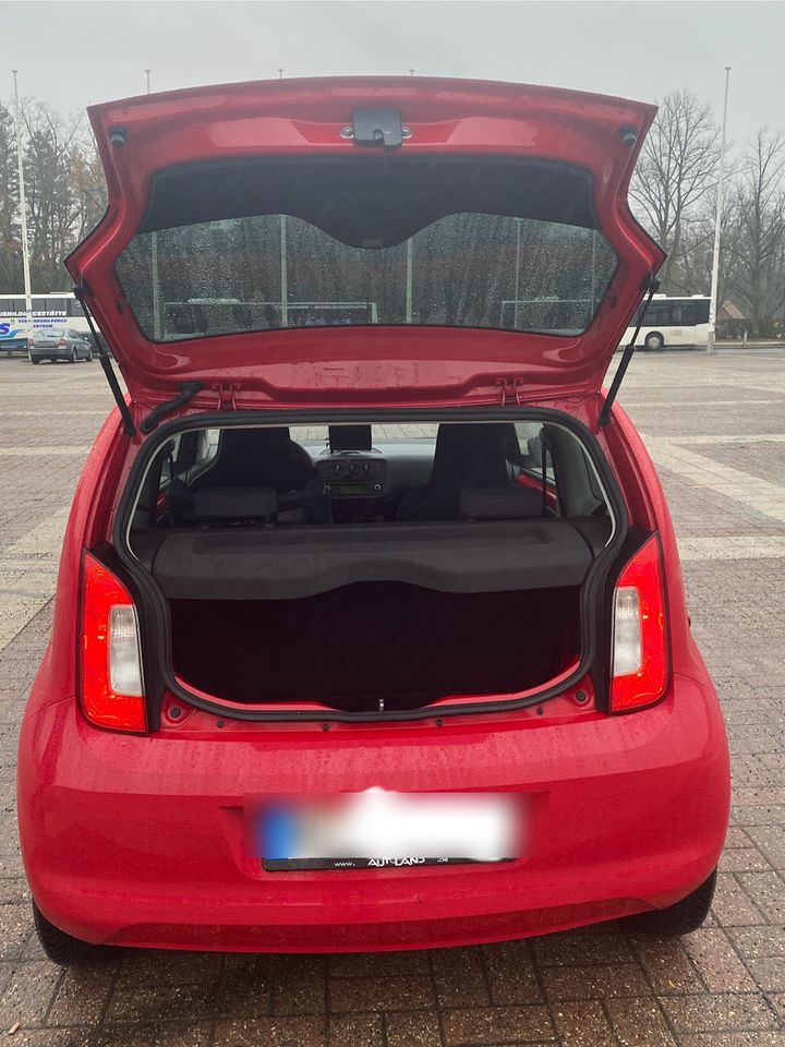 Skoda Citigo - 1.0 MPI rot - wenig Laufleistung, TÜV in Berlin