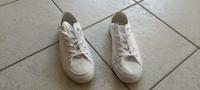 Converse in weiß mit leichtem Glitzer in Gr. 36,5 - wie neu Nordrhein-Westfalen - Langerwehe Vorschau