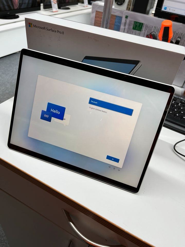 Microsoft Surface Pro 8 in Bad Tölz