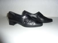 Pumps Slipper Leder schwarz Abs. 4cm Gr.5 (38) neuwertig! Dithmarschen - Eggstedt Vorschau