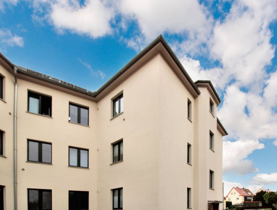 Vermietete 3-Zimmer-Dachgeschosswohnung mit Balkon in Dresden in Dresden