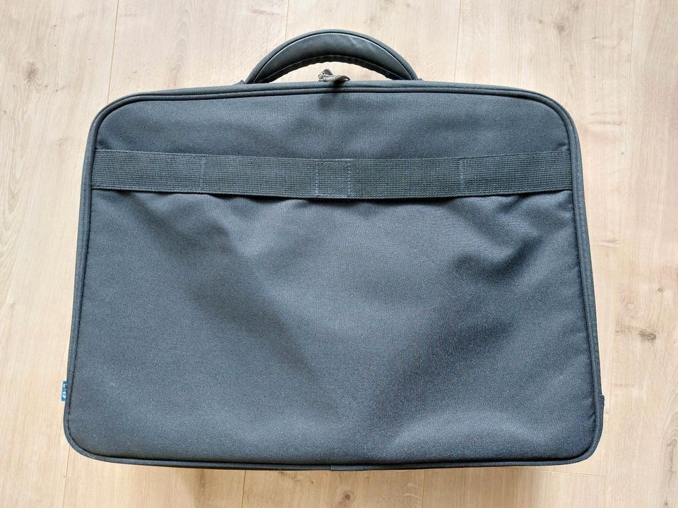 Laptop / Notebook Tasche DICOTA bis 17" in Wendlingen am Neckar