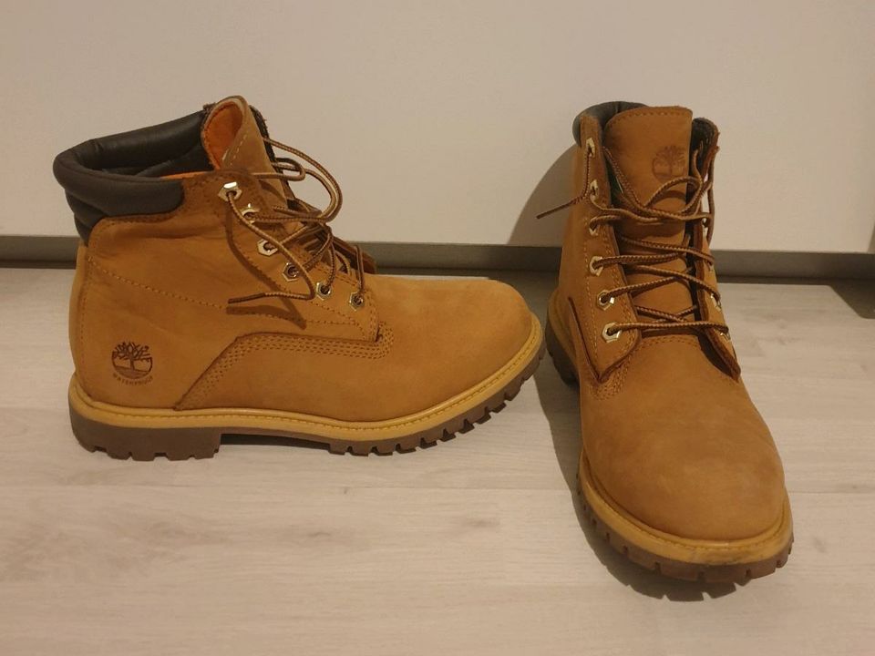 NEU Timberland Stiefel in Berlin