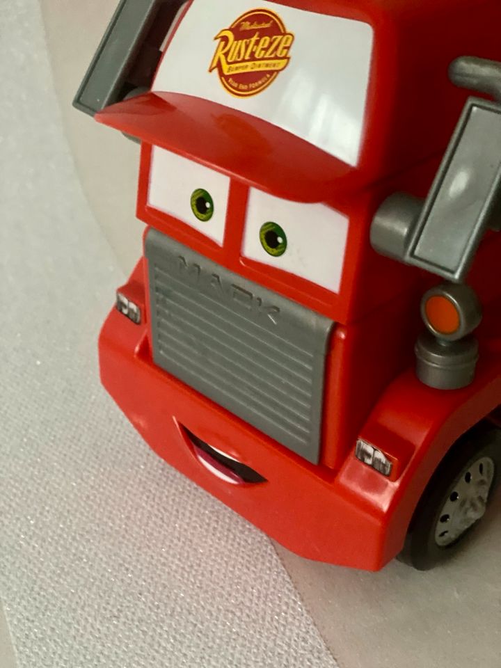 LEGO Truck MAC von Cars in Udestedt