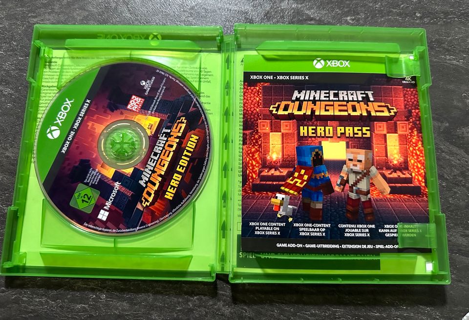 Minecraft Dungeons Hero Edition Xbox in Wiehl
