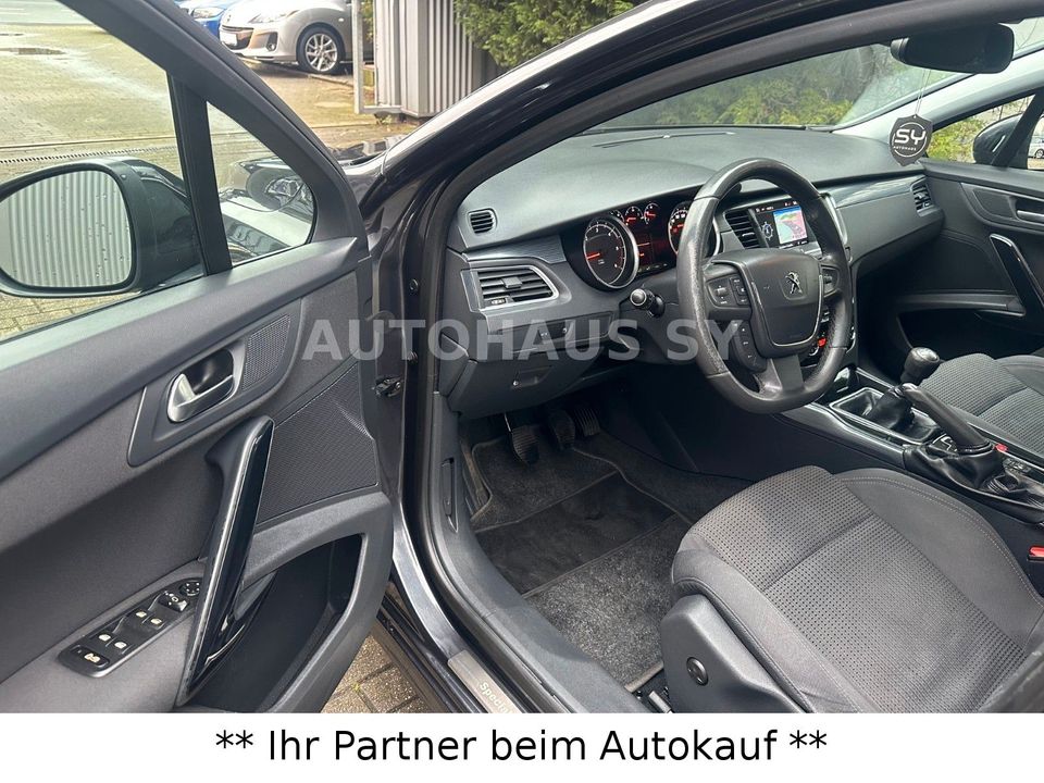 Peugeot 508 SW Active /NAVI-PANODACH-TMPT-SHZ/TÜV NEU in Castrop-Rauxel