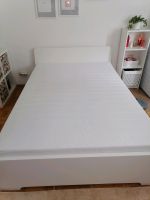 Weißes 140/200 Ikea Bett mit fast neuer Matratze West - Unterliederbach Vorschau
