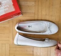 Superfit Ballerina Gr. 39 weiss Nappa Leder OVP Baden-Württemberg - Pfinztal Vorschau