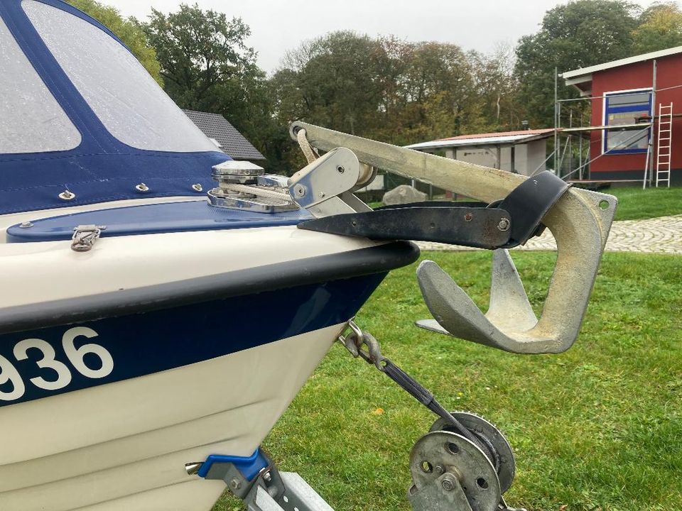 Konsolen - Boot SIL 500 mit Motor und Trailer - Winterangebot in Züsedom