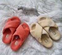 Ugg flauschige bequeme Hausschuhe Slipper KP 119€ Baden-Württemberg - Weinheim Vorschau