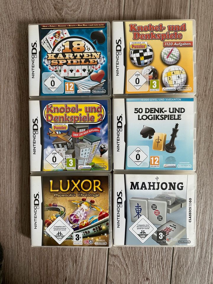 Nintendo DS XL mit großer Auswahl an Spielen in Sarstedt