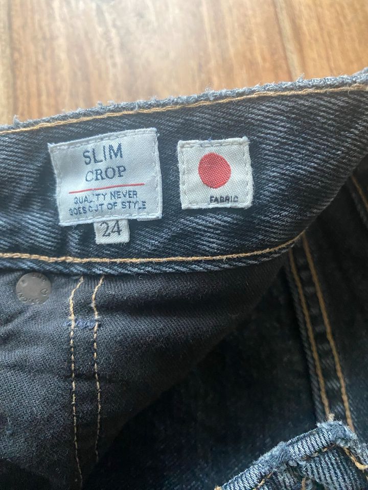 Levi’s Made and Crafted Slim Crop 24 xs schwarz-grau sehr gut in Berlin