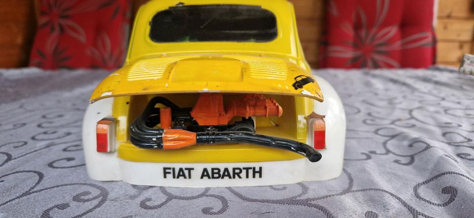 Original Tamiya Fiat Abarth 1:10 Karosserie aus den 90 er in Alzenau
