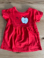 Rotes T-Shirt Kleid mit Apfel von Lupilu, Gr 74/80 Schleswig-Holstein - Großenwiehe Vorschau