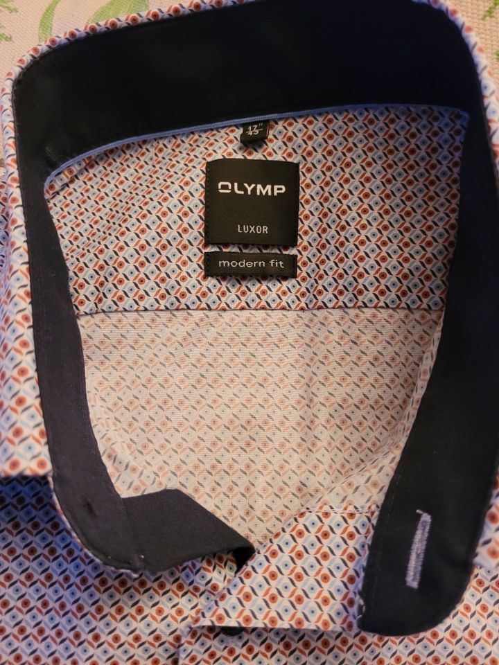 Olymp, schickes Herrenhemd mit feinem Muster in Kornwestheim