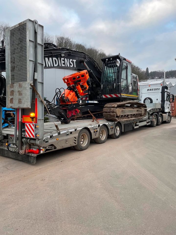 Hitachi ZX225 USLC-5B Fällbagger Westtech woodcracker CS 580 S in Remscheid