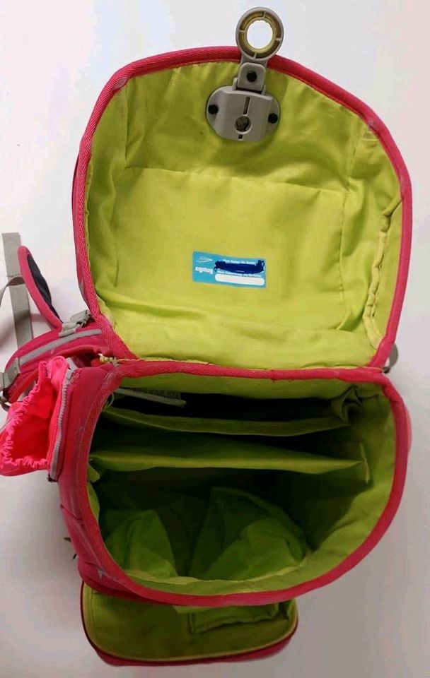 ERGOBAG Schulrucksack mit Zubehör in Holler