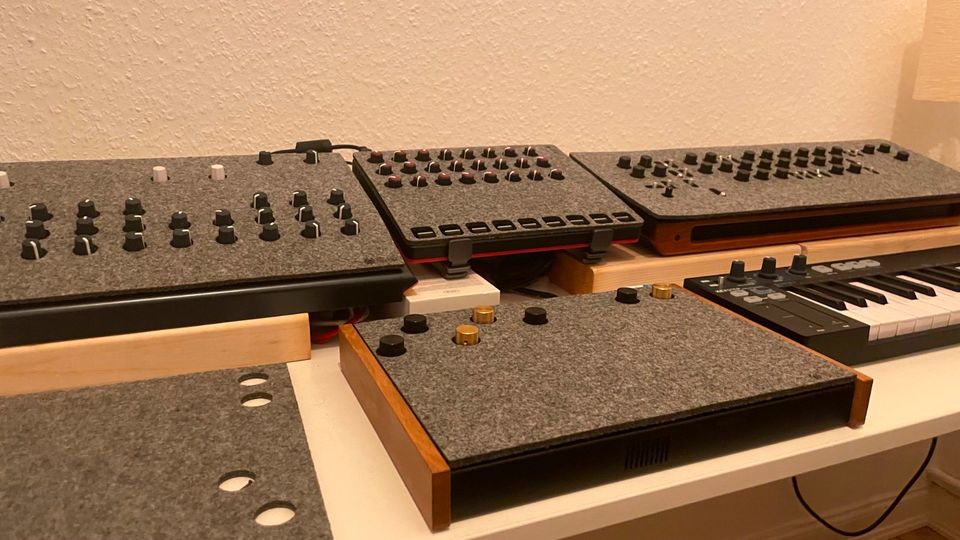 Felt_Lab Synt Cover für den Moog Minitaur Rev1 und Rev2 in Leipzig