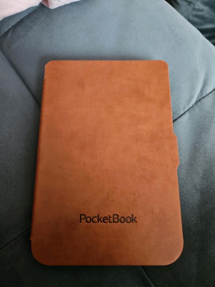 POCKET BOOK Shell COVER -neu und unbenutzt- in Maintal