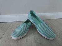 Fila Sneaker Sommerschuhe mit Memory Foam, Gr. 38 neu Frankfurt am Main - Bornheim Vorschau