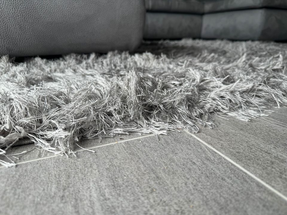 Teppich Hochfloor Shaggy grau Silber anthrazit 200x300 cm in Wuppertal