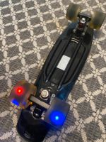 Pennyboard Schwarz Leuchtet LED Räder mit Hülle Niedersachsen - Stade Vorschau