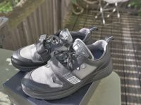 Prada Luxus Schuhe Sneaker Klettverschluss Bayern - Holzkirchen Vorschau