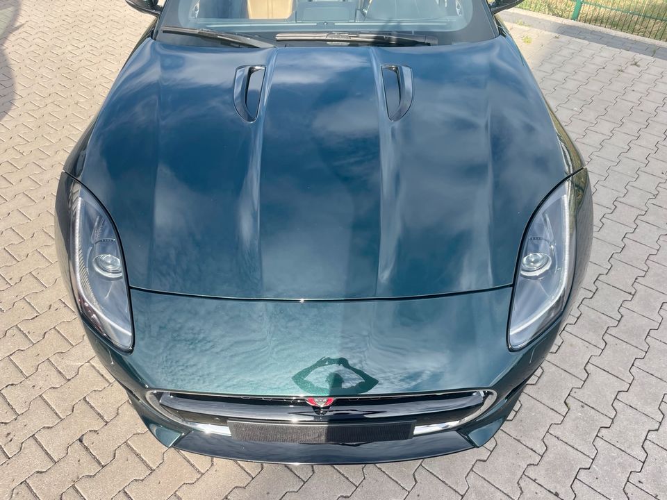 Jaguar F-Type R Cabriolet BritishRacingGreen mtl. Rate ab 399 € in Sendenhorst