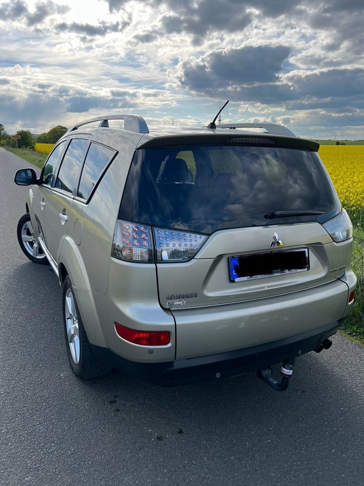 Mitsubishi Outlander || 2,2 Diesel 7Sitzer HU Neu in Schönebeck (Elbe)