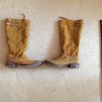 Stiefel Wildleder used look in hellbraun v.Zara,Gr.40,Neu! Berlin - Charlottenburg Vorschau